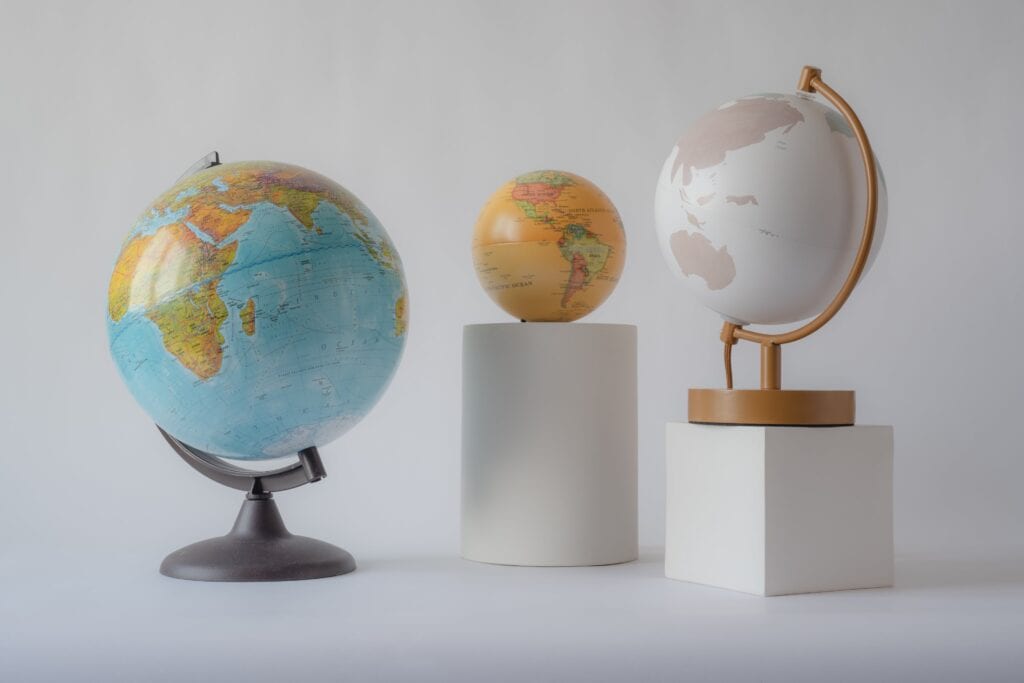 origins of mindfulness, three globes